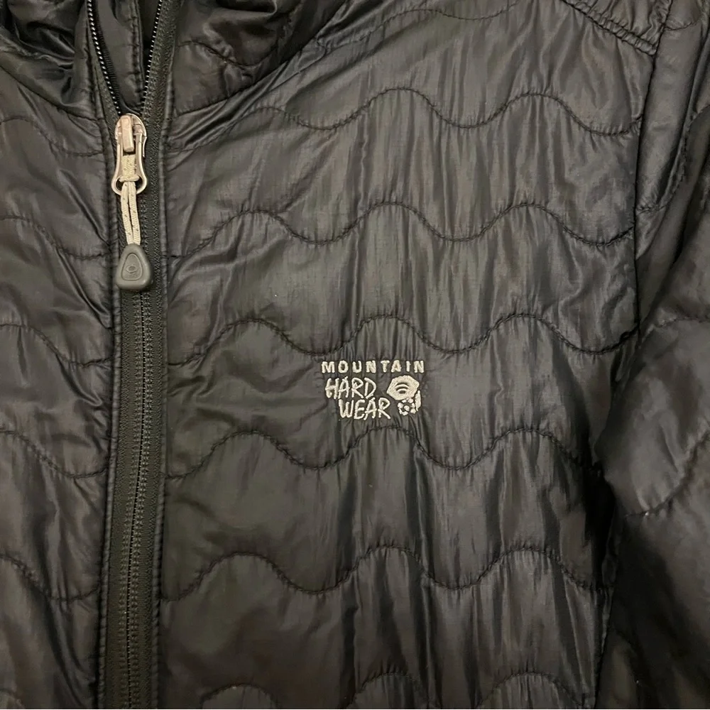 Mountain Hardware Black Quilted Jacket - Picture 3 of 4